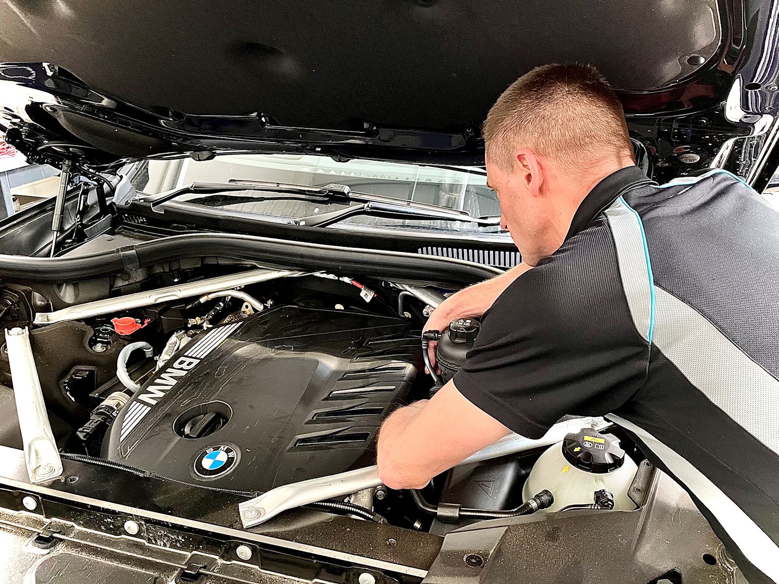 Gary Dickson Master Technician Lloyd BMW Carlisle